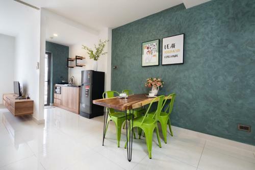 Apartamento The Saigon Royal In Center Pool View