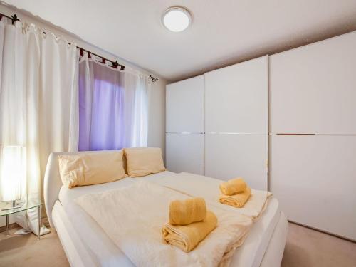 Beautiful Apartment In Kitzbuhel With A Garden