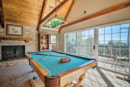 Lake Arrowhead Home With Fireplace And Game Room!
