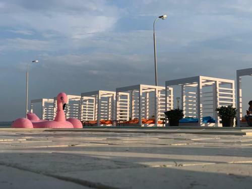 Riviera By Queens Hotel And Resort