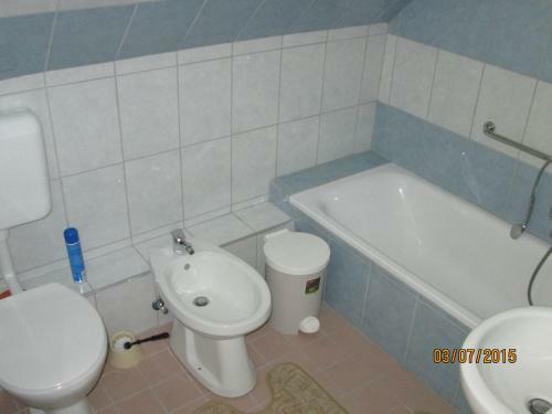Hostal Kisherceg Sz�ll�shely