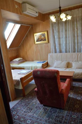 Hostal Kisherceg Sz�ll�shely