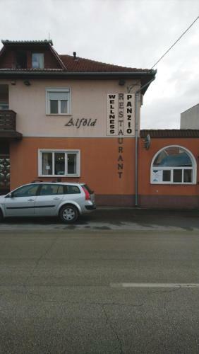 Alf�ld Hotel & �tterem