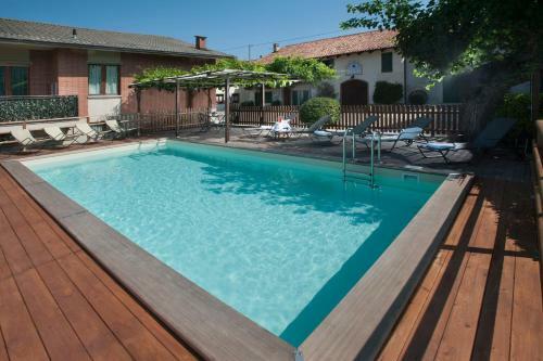 Hostal Ada Nada Agriturismo