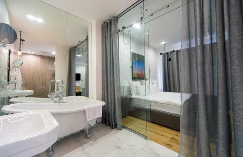 Hotel Wall Street By Ribas