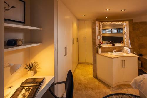 Eikehoff Apartment By Raw Africa Boutique Collection