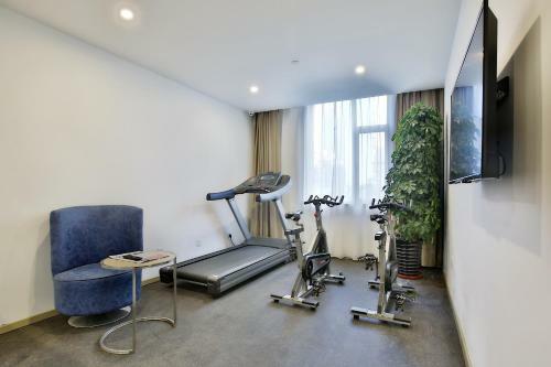 Holiday Inn Express Langfang Park View, An Ihg Hotel