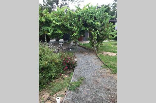 Apartamento Spacious Garden Cottage, Pets Ok