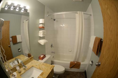 Hotel Super 8 By Wyndham Taber Ab