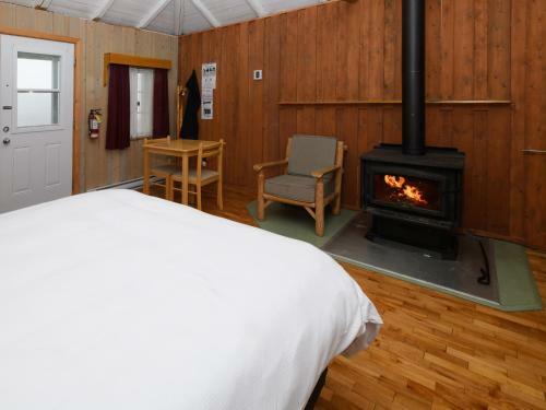 Au Pic De L'aurore Motel-chalets