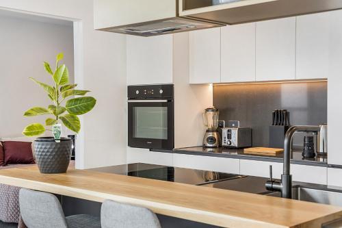 Apartamento Gorgeous High-rise Unit With Sky Bar, Pool And Gym