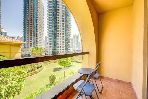 Classic 02 Br Apartment With Beach Access In Murjan 5, Jbr