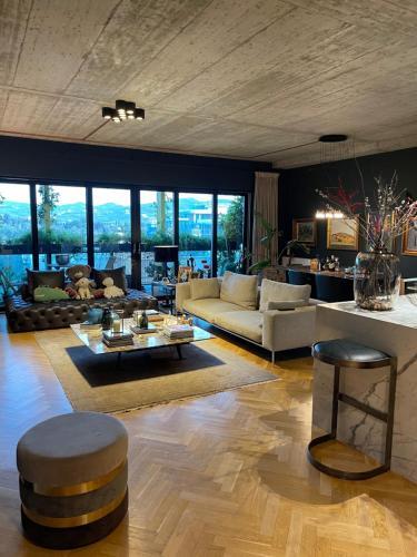 Luxury Condo Apartment @air Albania Stadium