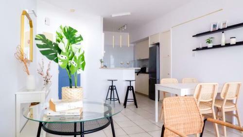 Kings Palace Sea View Apartment
