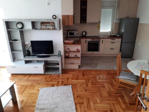 Apartamento Potpuno Opremljen Stan U Centru Trebinja