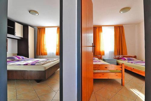 Apartment In Vir In A Beautiful Environment