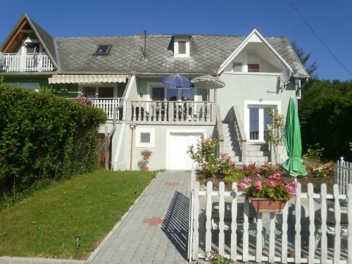 V�ndors�lyom Apartman