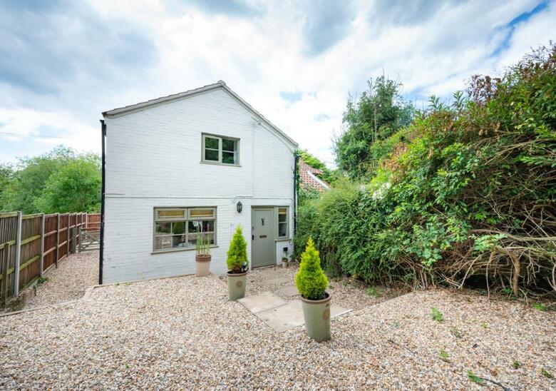 Warren Cottage