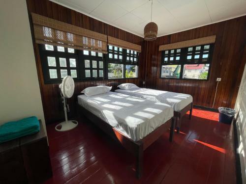 Twenty4 Hostel
