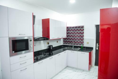 Cozy 3 Bedroom Apart - 24hrs Elect/wifi/security