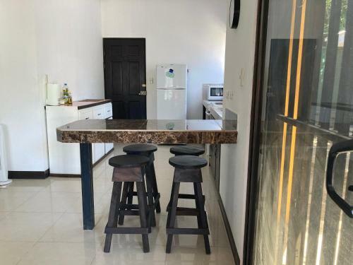 Casa Binisa Fresca Y Agradable