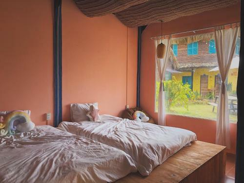 Lodge M�i L� Home & Cafe