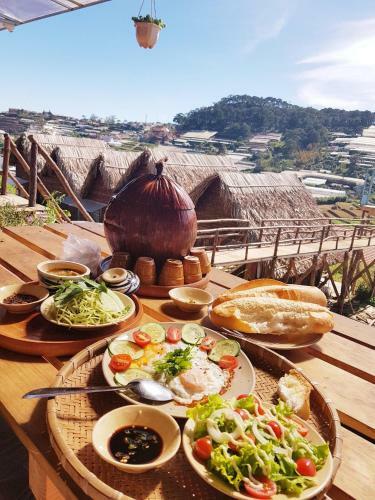 Lodge M�i L� Home & Cafe