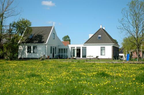 Bed & Breakfast Amsterdam Farmland