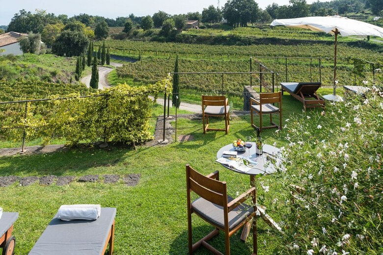 Agroturismo Monaci Delle Terre Nere