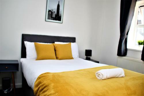 Fran's Property Solutions Spacious 5bedrooms Aylesbury