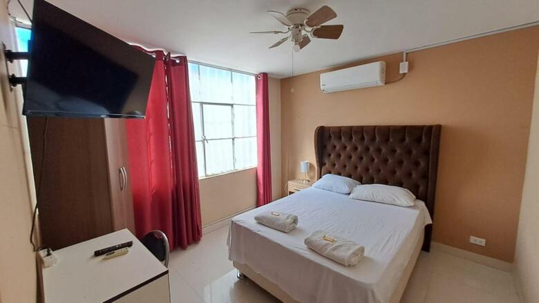 Hostal Casa Hospedaje Hoskins Talara