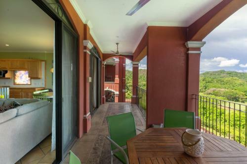 Apartamento Tropical Haven Large Oceanview Apt With Pool B3317