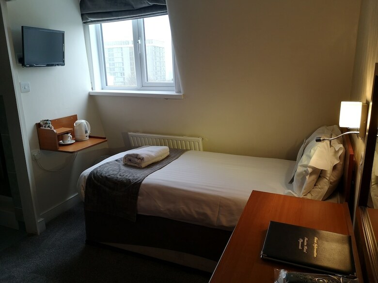 Invicta Hotel