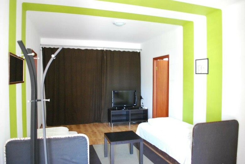 Szentmih�lyi 22 Apartman