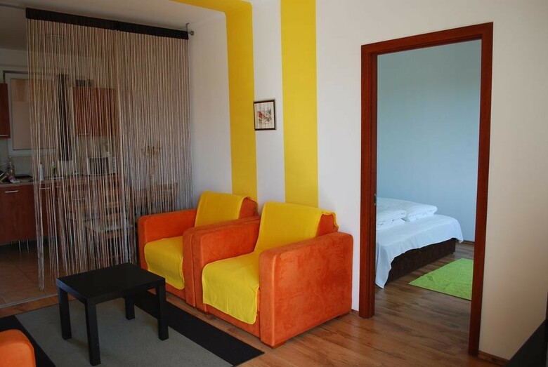 Szentmih�lyi 22 Apartman
