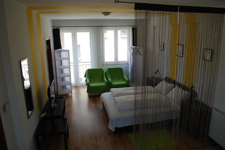 Szentmih�lyi 22 Apartman