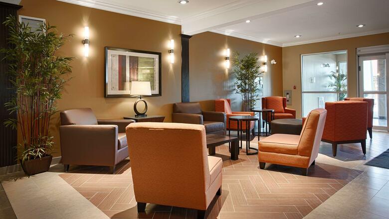 Best Western Plus Peace River Hotel & Suites