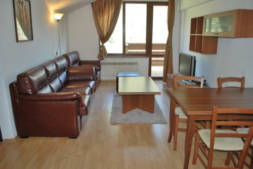 Aparthotel Pm Services Riverside Apartments