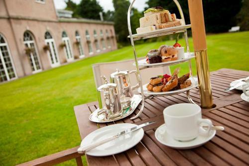 Rowton Hall Hotel And Spa