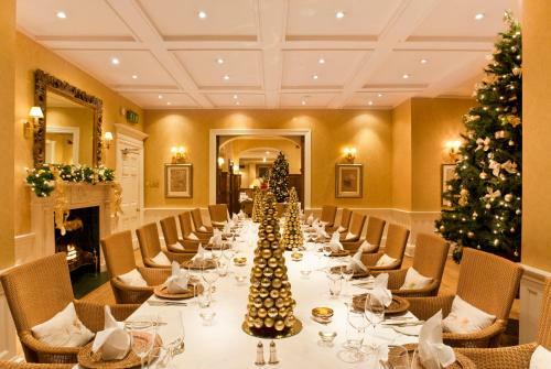 Rowton Hall Hotel And Spa