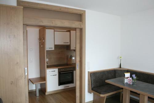 Hostal Alpenhof Strenge