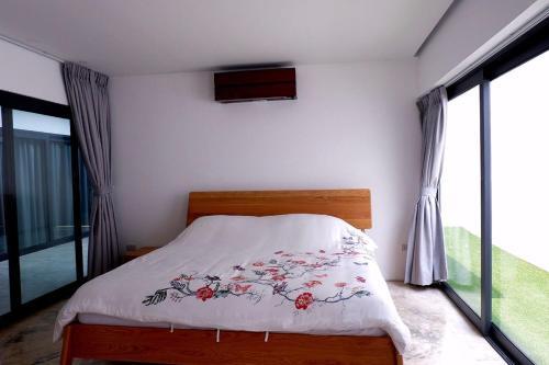 Villa Swiss House 5