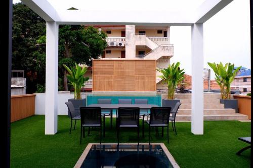 Villa Swiss House 5