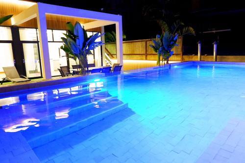 Villa Swiss House 5