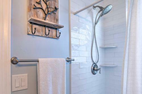 Apartamento Advantageous Apt With Patios Less Than 2 Mi To Dtwn!