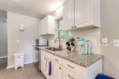 King St Bungalow
