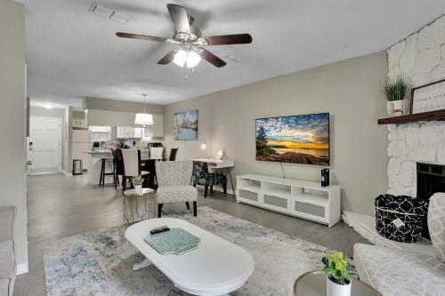 Apartamento Cheerful Modern Familyfriendly Home
