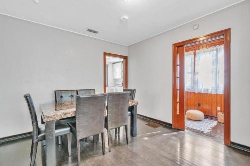 Hostal Comfy Pet Friendly Home In Jacksonville Mins To Downtown?s
