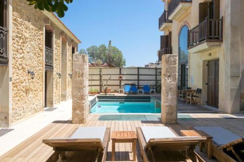 Villa Volakas Beachfront Suites