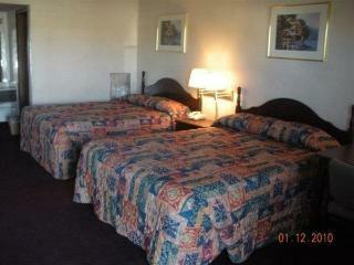 Motel Nendels Inn & Suites